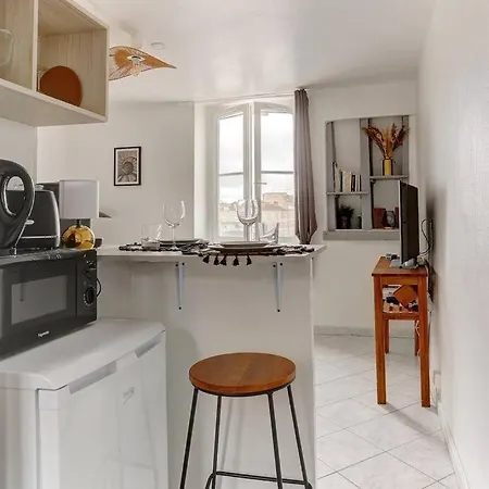 Apartment Balcon Versaillais. Versailles